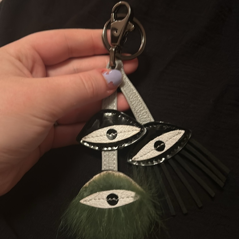 Min and Mon bag charm keychain